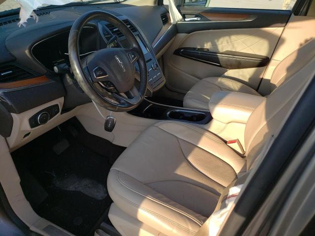 Photo 7 from auction – 2017 LINCOLN MKC SELECT with VIN 5LMCJ2C98HUL02410