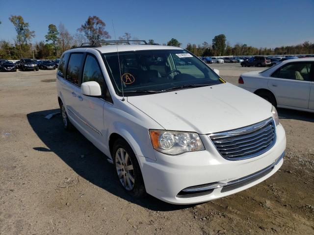 Photo 4 from auction – 2015 CHRYSLER TOWN & COU with VIN 2C4RC1BG7FR551717