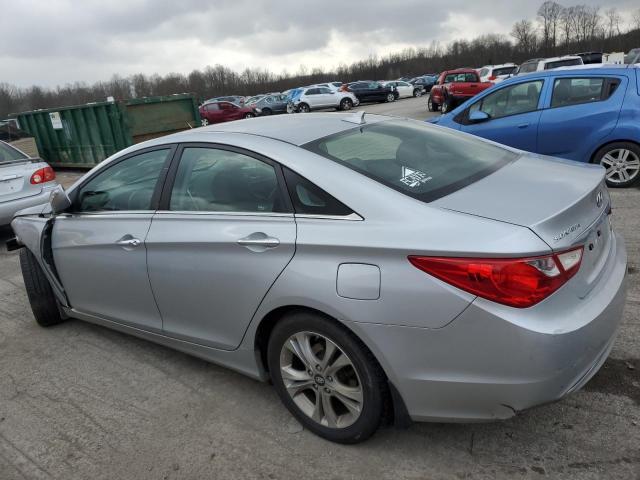 Photo 2 from auction – 2011 HYUNDAI SONATA SE with VIN 5NPEC4AC1BH114057