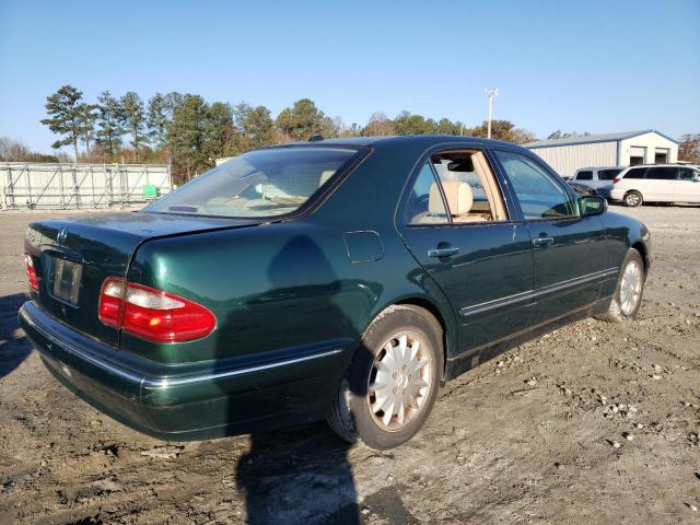 Photo 3 from auction – 2000 MERCEDES-BENZ E 320 with VIN WDBJF65J0YB098212