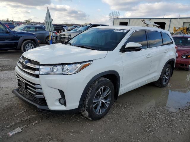 TOYOTA HIGHLANDER 2017 с VIN 5TDBZRFH6HS361323 - Фото с аукциона