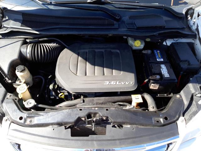 Photo 12 from auction – 2013 CHRYSLER TOWN & COU with VIN 2C4RC1BG7DR539970