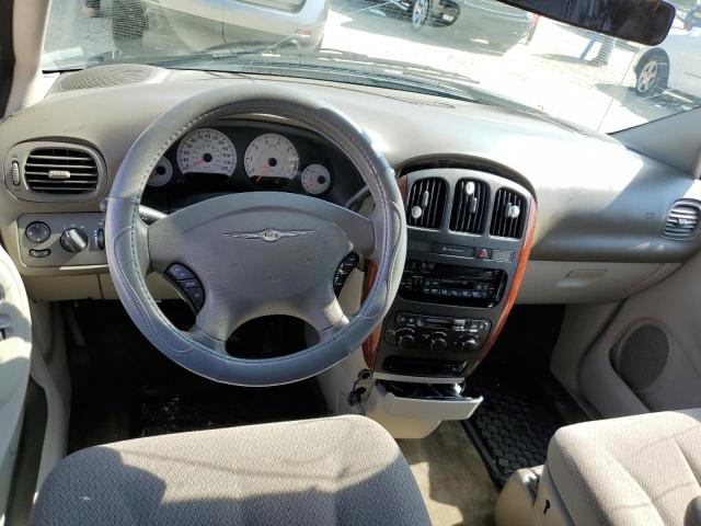 Photo 8 from auction – 2007 CHRYSLER TOWN & COU with VIN 2A4GP44R47R247736