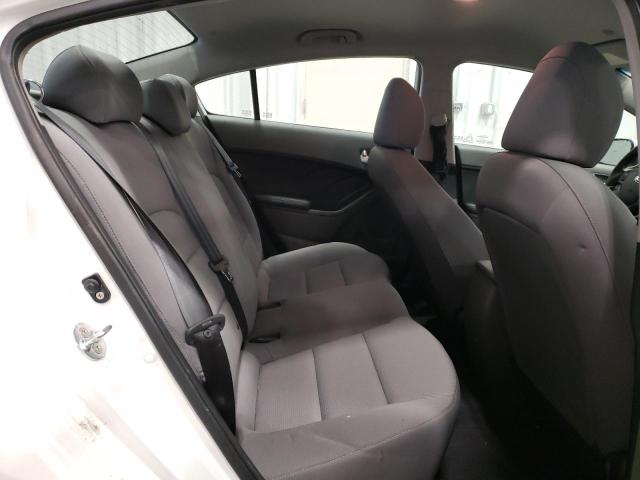 Photo 10 from auction – 2017 KIA FORTE LX with VIN 3KPFK4A76HE058348