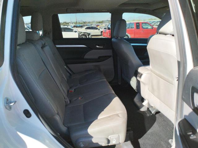Photo 11 from auction – 2016 TOYOTA HIGHLANDER with VIN 5TDKKRFH8GS144715