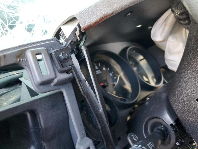 Photo 9 from auction – 2011 CHEVROLET SILVERADO with VIN 1GCRCPEX4BZ432182
