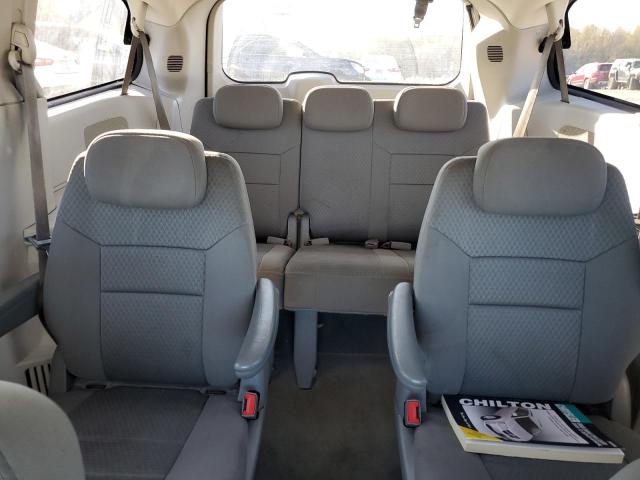 Photo 10 from auction – 2010 CHRYSLER TOWN & COU with VIN 2A4RR2D13AR365592