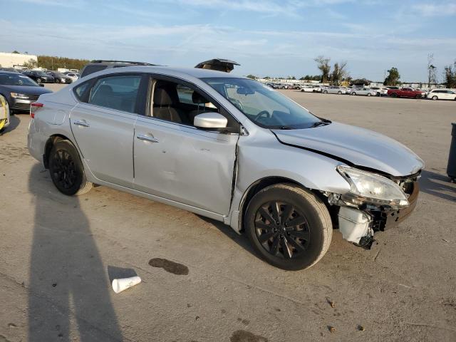 Photo 4 from auction – 2015 NISSAN SENTRA S with VIN 3N1AB7AP1FY375609