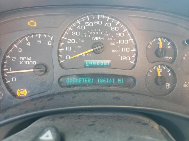 Photo 9 from auction – 2004 CHEVROLET SILVERADO with VIN 2GCEK19T141236895
