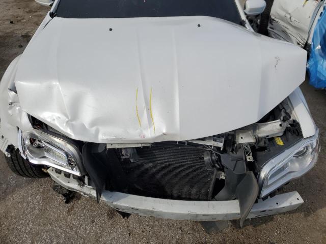 Photo 11 from auction – 2013 CHRYSLER 300 with VIN 2C3CCAAG6DH513247