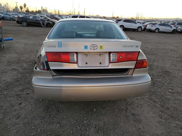 Photo 6 from auction – 2000 TOYOTA CAMRY CE with VIN 4T1BG22K2YU946972