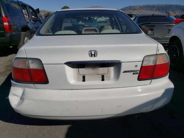 Photo 6 from auction – 1997 HONDA ACCORD LX with VIN 1HGCD5637VA239287