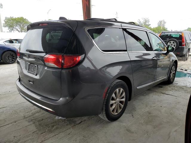 Photo 3 from auction – 2017 CHRYSLER PACIFICA T with VIN 2C4RC1BG3HR656791