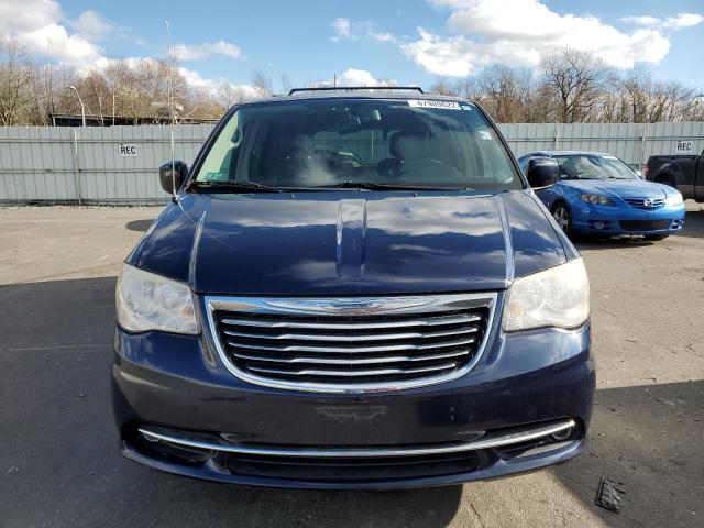 Photo 5 from auction – 2013 CHRYSLER TOWN & COU with VIN 2C4RC1BG2DR605776