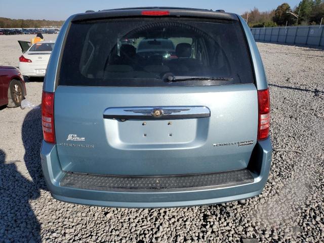 Photo 6 from auction – 2010 CHRYSLER TOWN & COU with VIN 2A4RR2D13AR365592