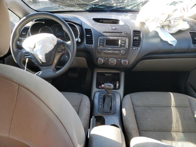 Photo 8 from auction – 2015 KIA FORTE LX with VIN KNAFX4A65F5393809