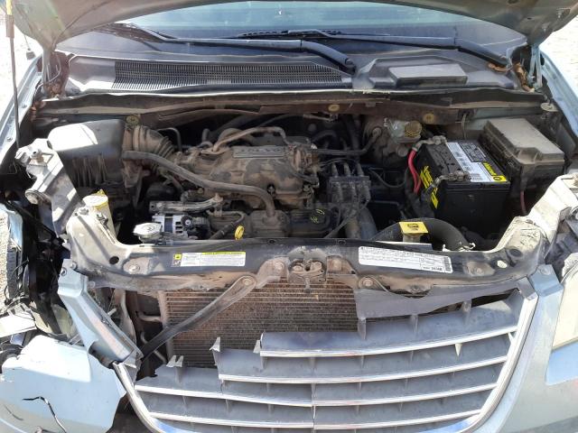 Photo 12 from auction – 2010 CHRYSLER TOWN & COU with VIN 2A4RR5D17AR170502