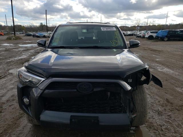 Photo 5 from auction – 2018 TOYOTA 4RUNNER SR with VIN JTEBU5JRXJ5517555