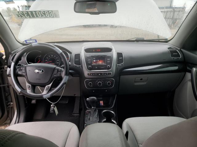 Photo 8 from auction – 2015 KIA SORENTO LX with VIN 5XYKT4A68FG615425