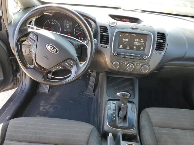 Photo 8 from auction – 2017 KIA FORTE LX with VIN 3KPFL4A78HE053214
