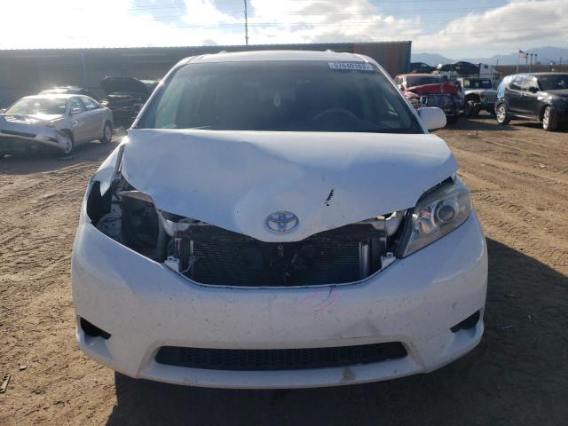 Photo 5 from auction – 2014 TOYOTA SIENNA LE with VIN 5TDKK3DC6ES444240