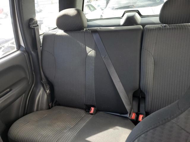 Photo 10 from auction – 2004 JEEP LIBERTY with VIN 1J4GK48K34W319492