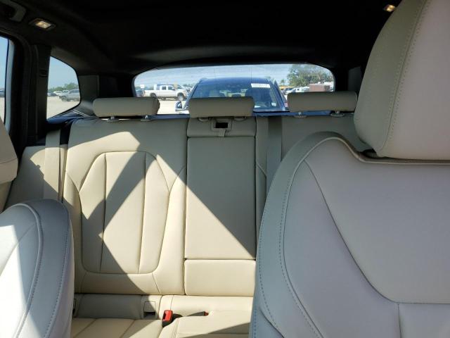 Photo 10 from auction – 2019 BMW X3 XDRIVE3 with VIN 5UXTR9C50KLE13134