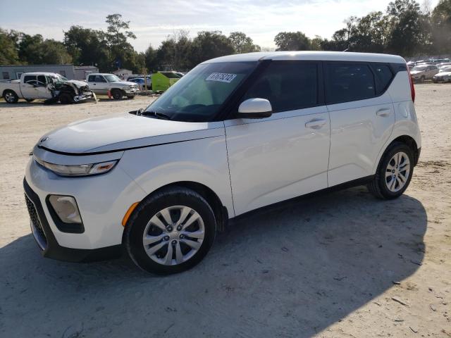 KIA SOUL LX 2020 with VIN KNDJ23AUXL7713047 - Photo from auction