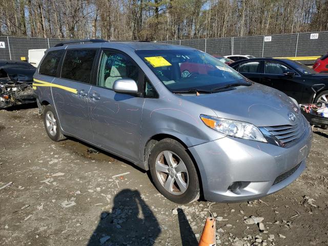 Photo 4 from auction – 2016 TOYOTA SIENNA LE with VIN 5TDKK3DC1GS717944