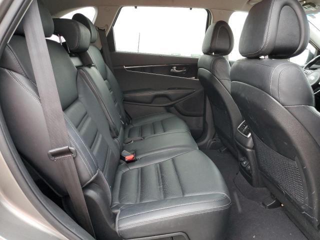 Photo 11 from auction – 2016 KIA SORENTO EX with VIN 5XYPH4A5XGG089931