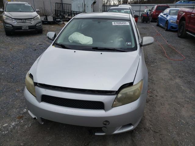 Photo 5 from auction – 2006 TOYOTA SCION TC with VIN JTKDE177060132463