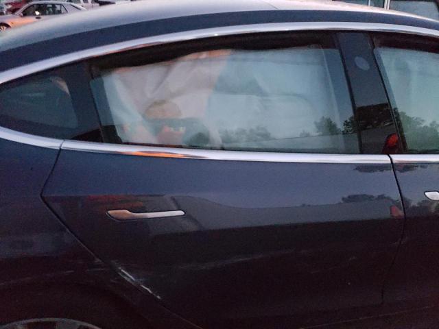 Photo 10 from auction – 2018 TESLA MODEL 3 with VIN 5YJ3E1EB6JF090868
