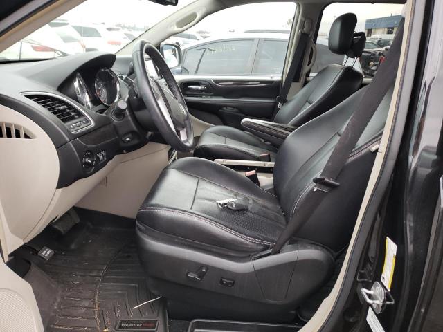 Photo 7 from auction – 2014 CHRYSLER TOWN & COU with VIN 2C4RC1CGXER344543