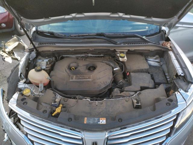 Photo 11 from auction – 2017 LINCOLN MKC PREMIE with VIN 5LMCJ1D90HUL39878