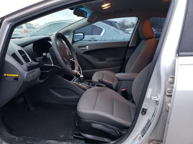 Photo 7 from auction – 2017 KIA FORTE LX with VIN 3KPFL4A7XHE140077
