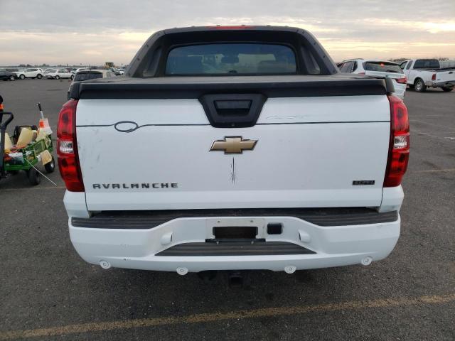 Photo 6 from auction – 2010 CHEVROLET AVALANCHE with VIN 3GNNCFE00AG282072
