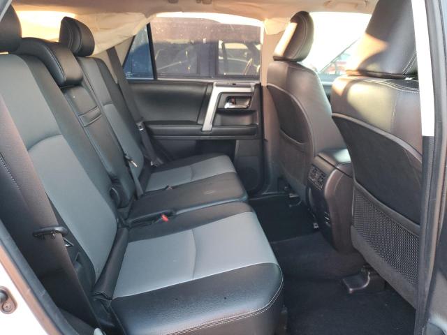 Photo 11 from auction – 2014 TOYOTA 4RUNNER SR with VIN JTEZU5JR9E5082855