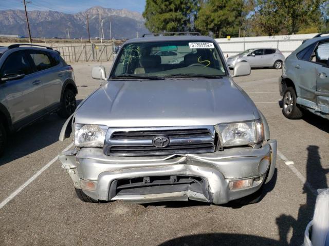 Photo 5 from auction – 2000 TOYOTA 4RUNNER LI with VIN JT3GN87R1Y0169074