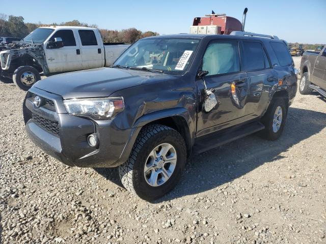 TOYOTA 4RUNNER SR 2017 with VIN JTEBU5JR8H5452683 - Photo from auction