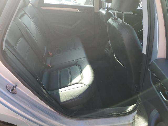 Photo 10 from auction – 2014 VOLKSWAGEN PASSAT S with VIN 1VWAT7A35EC036377