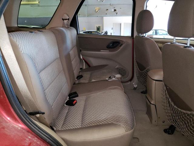 Photo 10 from auction – 2004 FORD ESCAPE XLT with VIN 1FMCU93134KA97596