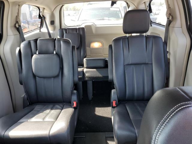 Photo 10 from auction – 2014 CHRYSLER TOWN & COU with VIN 2C4RC1BG7ER448361