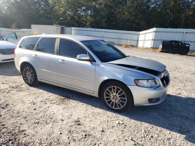 Photo 4 from auction – 2010 VOLVO V50 2.4I with VIN YV1382MW4A2533260