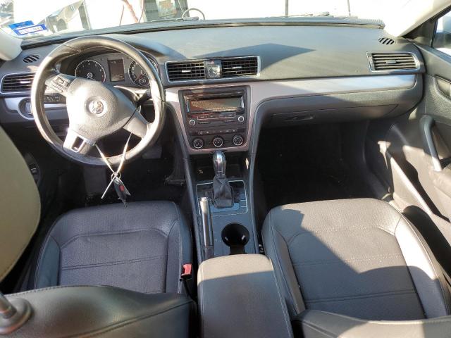 Photo 8 from auction – 2014 VOLKSWAGEN PASSAT S with VIN 1VWAT7A35EC036377