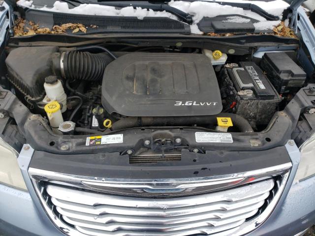Photo 12 from auction – 2013 CHRYSLER TOWN & COU with VIN 2C4RC1BG5DR681797