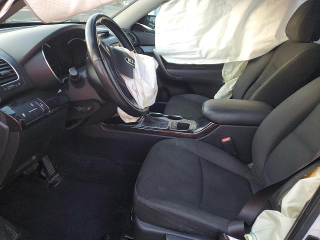 Photo 7 from auction – 2014 KIA SORENTO LX with VIN 5XYKTCA68EG471142