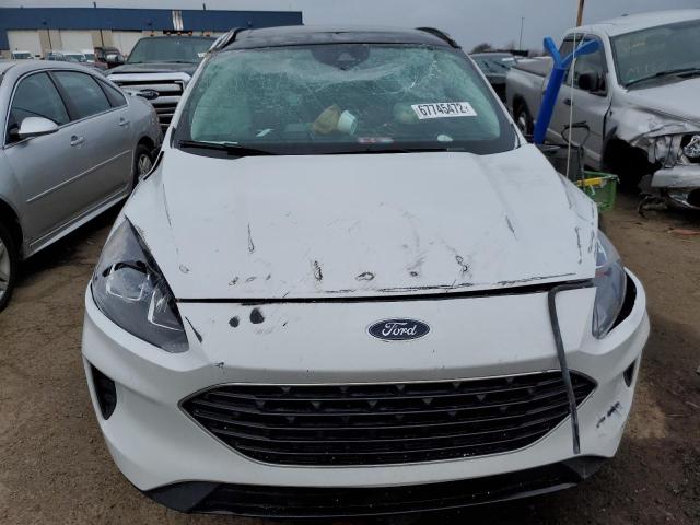 Photo 5 from auction – 2021 FORD ESCAPE SE with VIN 1FMCU9G68MUA98656