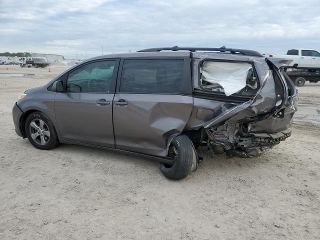 Photo 2 from auction – 2014 TOYOTA SIENNA LE with VIN 5TDKK3DC7ES508401