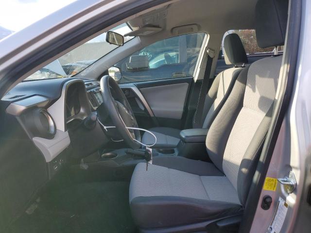 Photo 7 from auction – 2015 TOYOTA RAV4 LE with VIN JTMBFREVXFJ025541