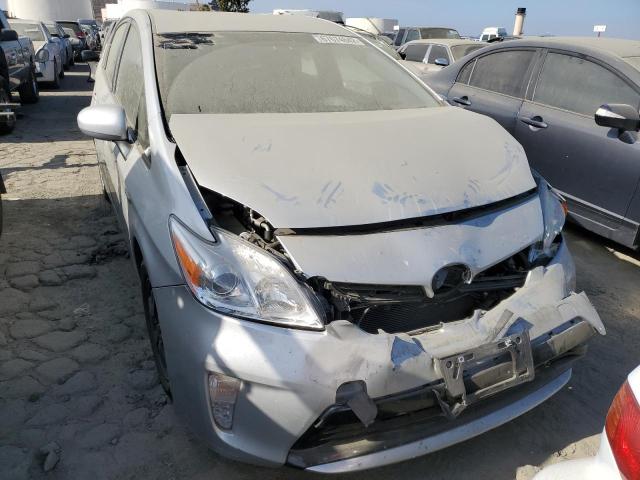 Photo 5 from auction – 2013 TOYOTA PRIUS with VIN JTDKN3DU3D5562881